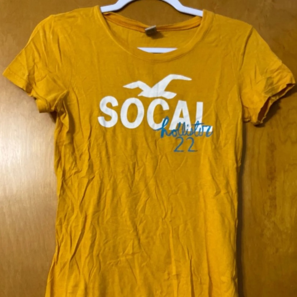 Hollister SoCal Orange Shirt Women Blue